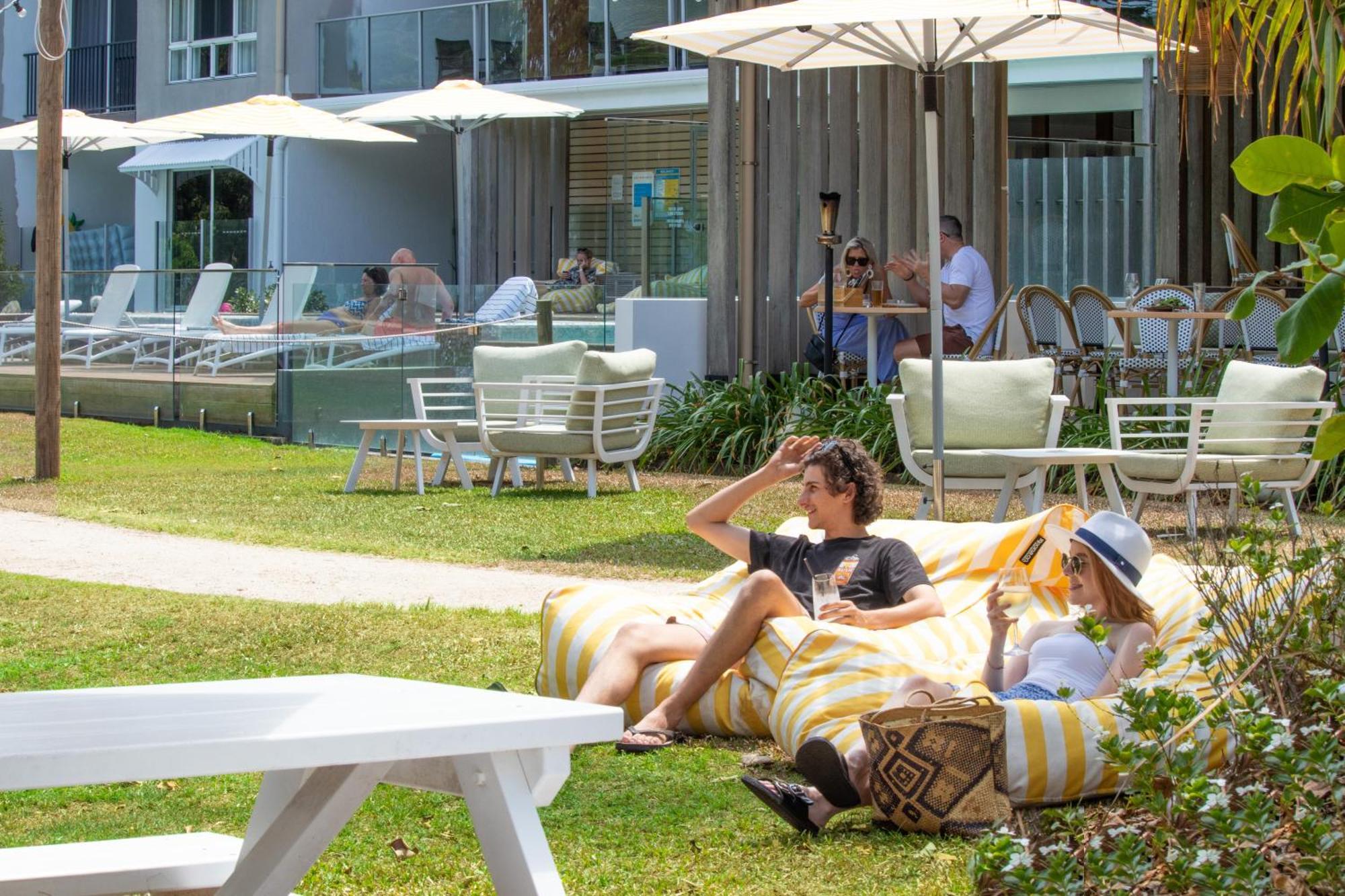 Castaways Resort & Spa On Mission Beach Exterior foto