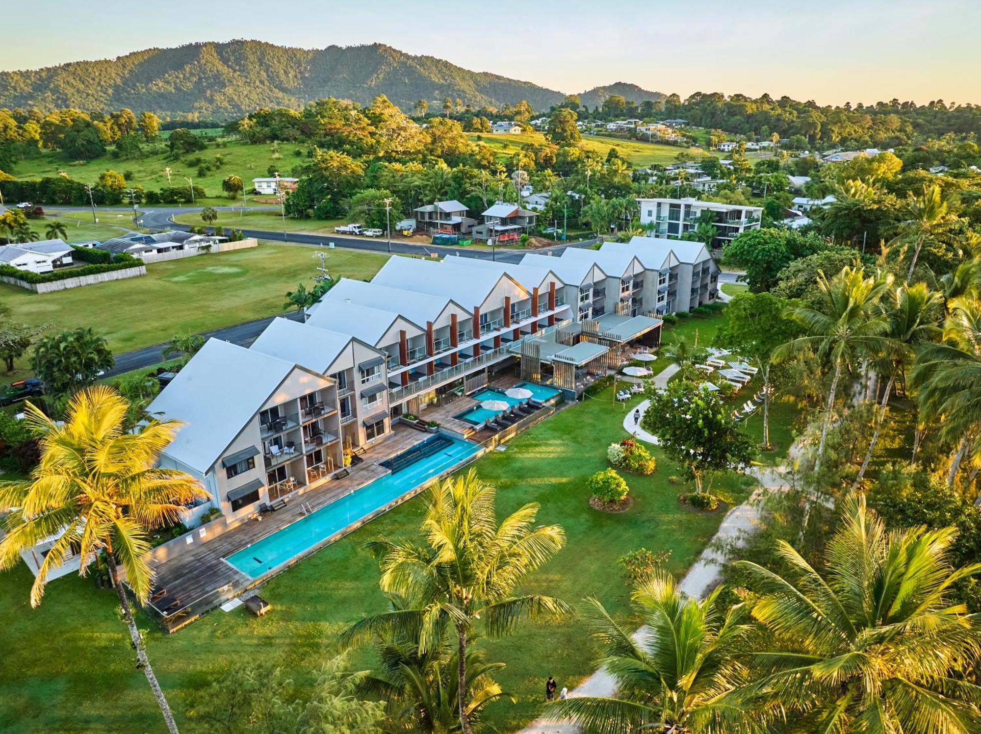 Castaways Resort & Spa On Mission Beach Exterior foto